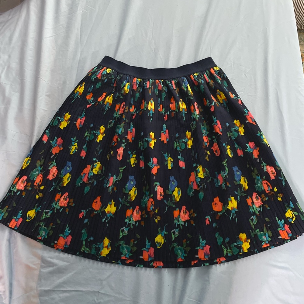 Floral Pleated Skirt
